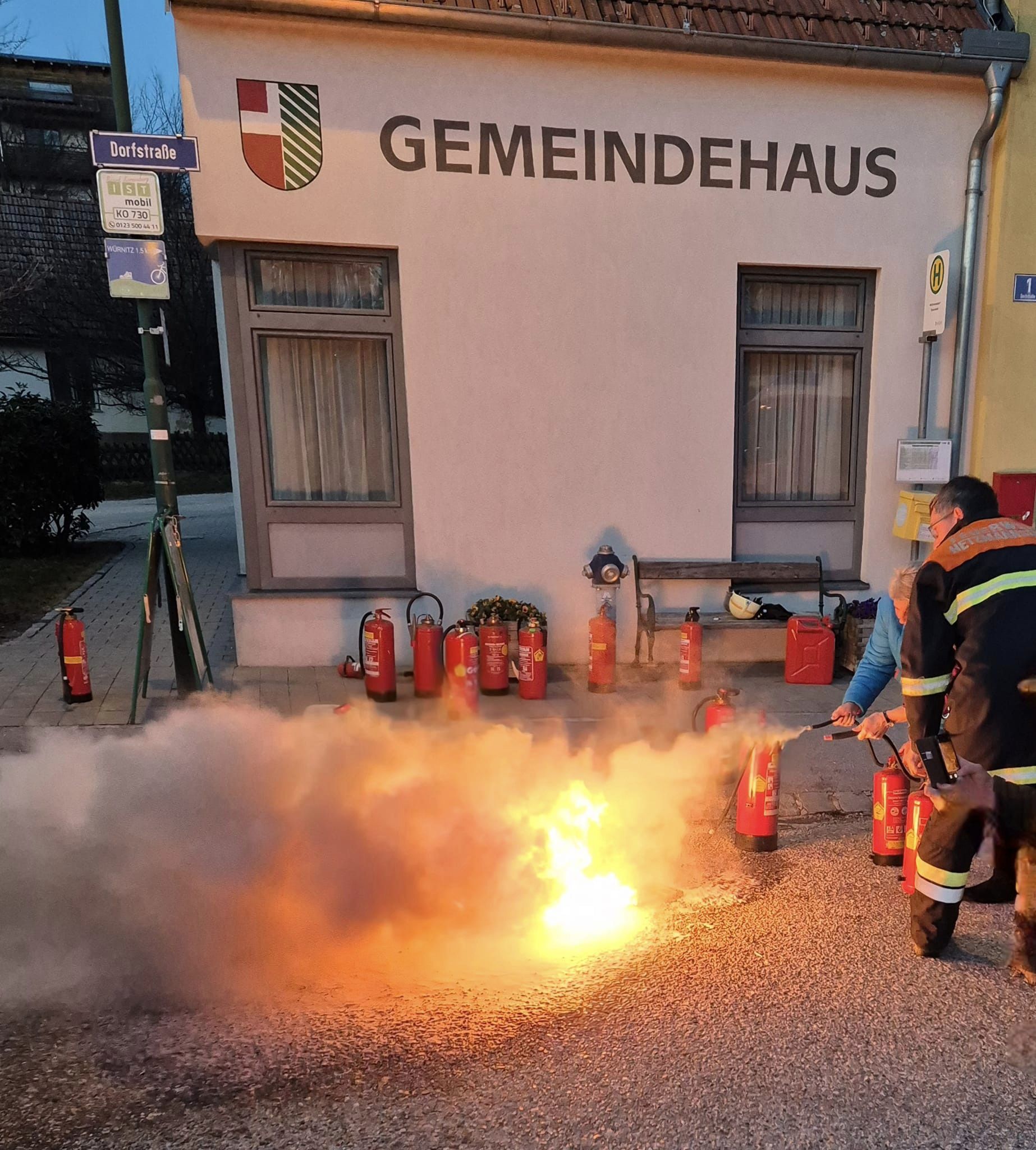 Der Feuerwehrstorch der FF Hetzmannsdorf